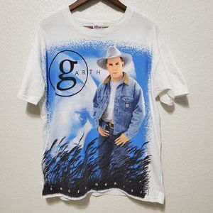 Vintage Garth Brooks 1996 Concert T Shirt blue white short sleeve